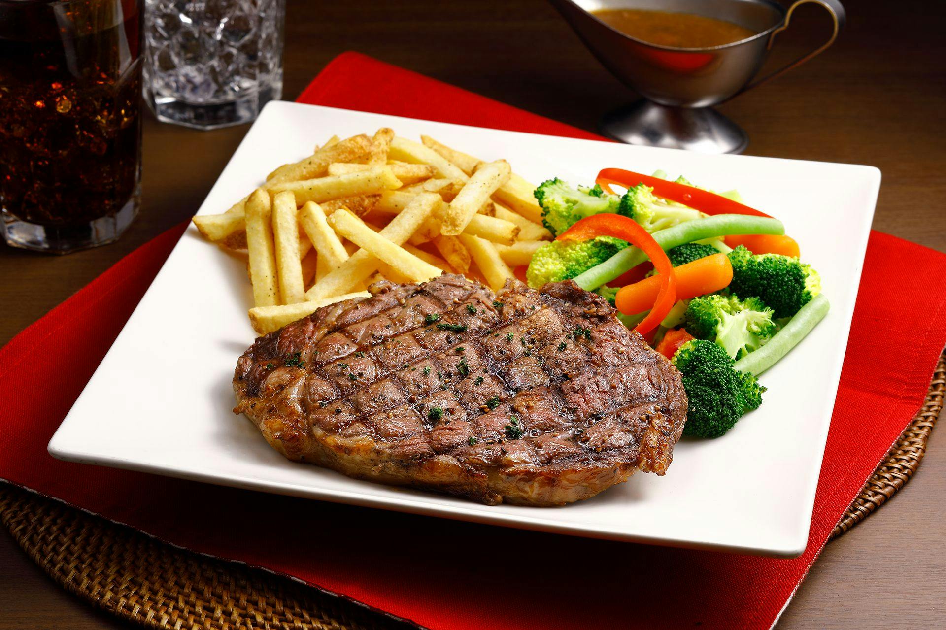 TGI FRIDAYS | 今すぐ予約！inlineオンライン予約