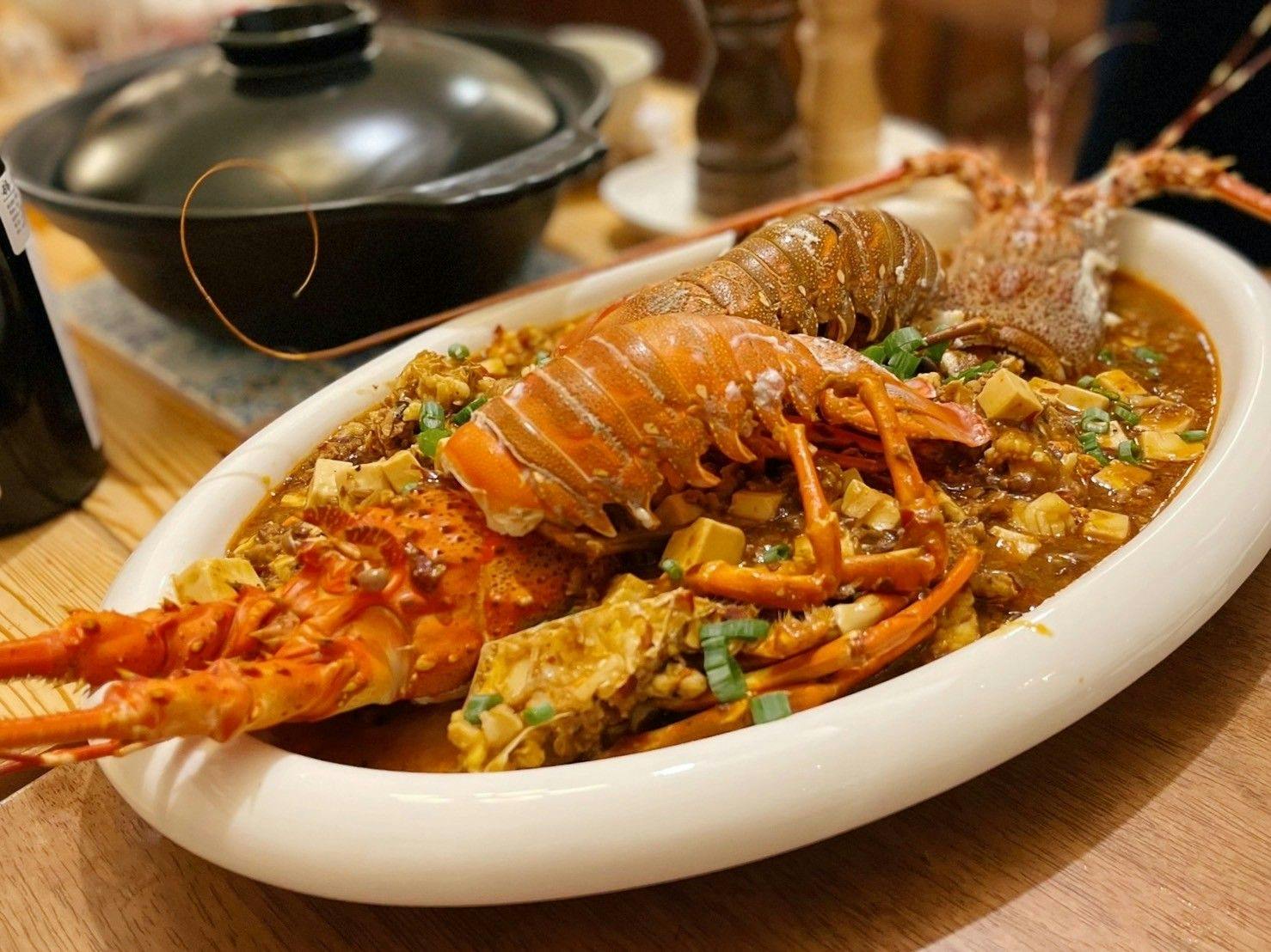 1982 Deli•Kitchen Book Now! inline online bookings